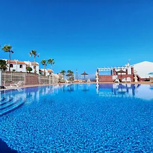 https://ocean-view-villas-canarias.adeje-hotels.com